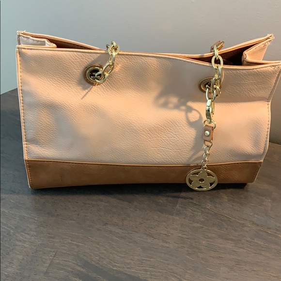 Bueno Handbags - Bueno Two-Tone Handbag with Chain Accent